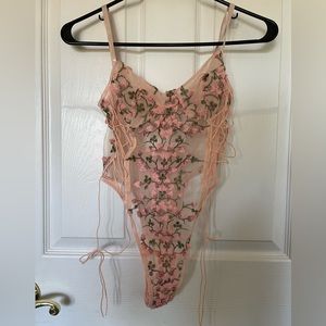 Victoria’s Secret unworn floral lace lingerie singlet